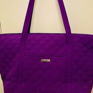 VERA BRADLEY EXTRA LARGE PURPLE QUILTED TOTE